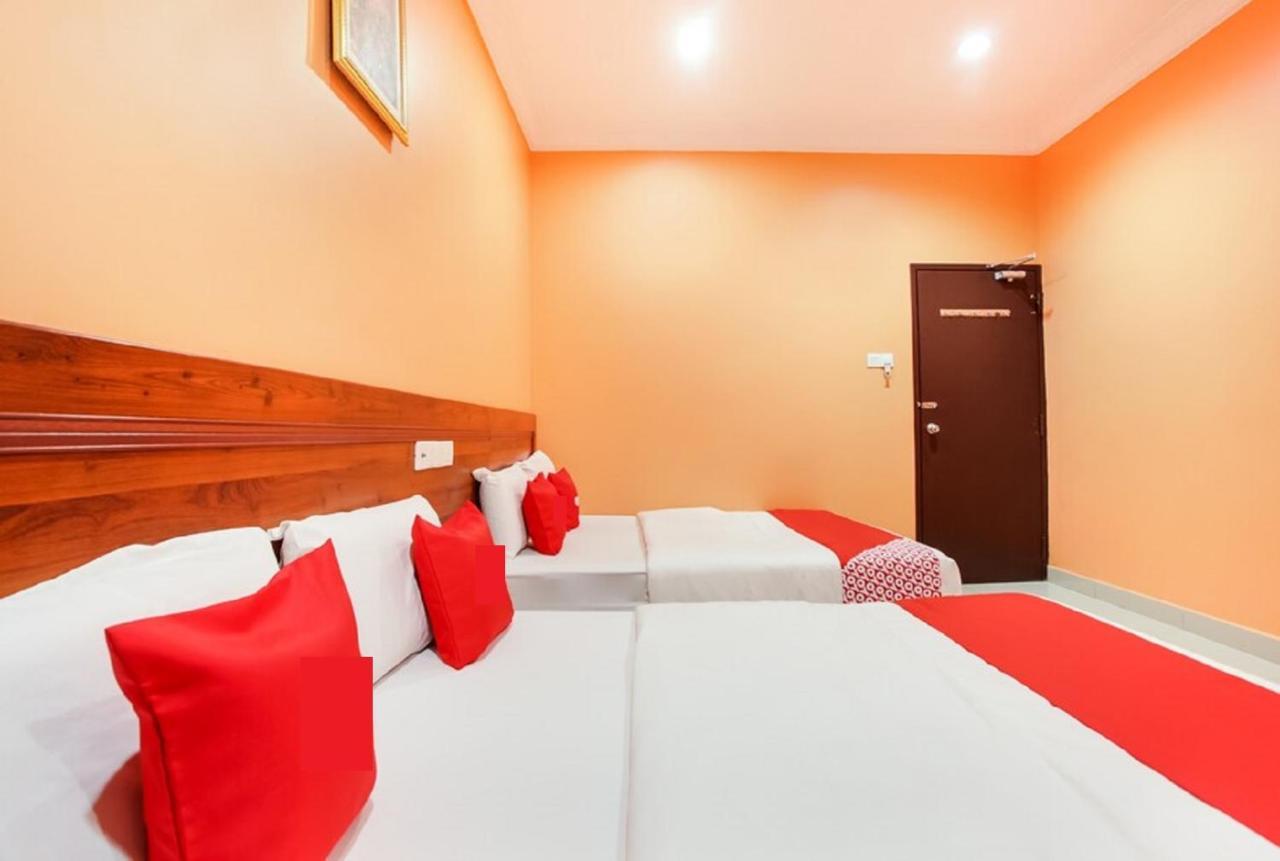 Bercam Times Inn Hotel Ipoh Exteriör bild