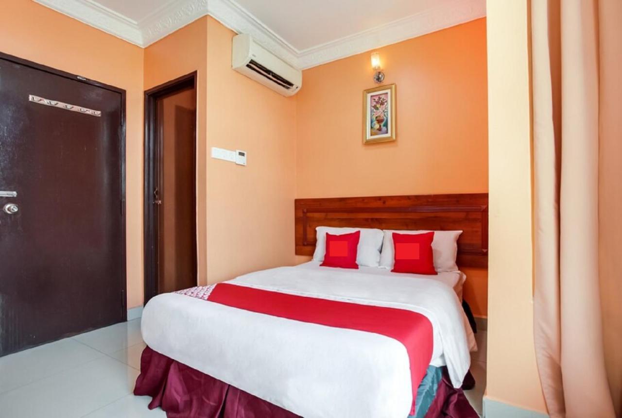 Bercam Times Inn Hotel Ipoh Exteriör bild