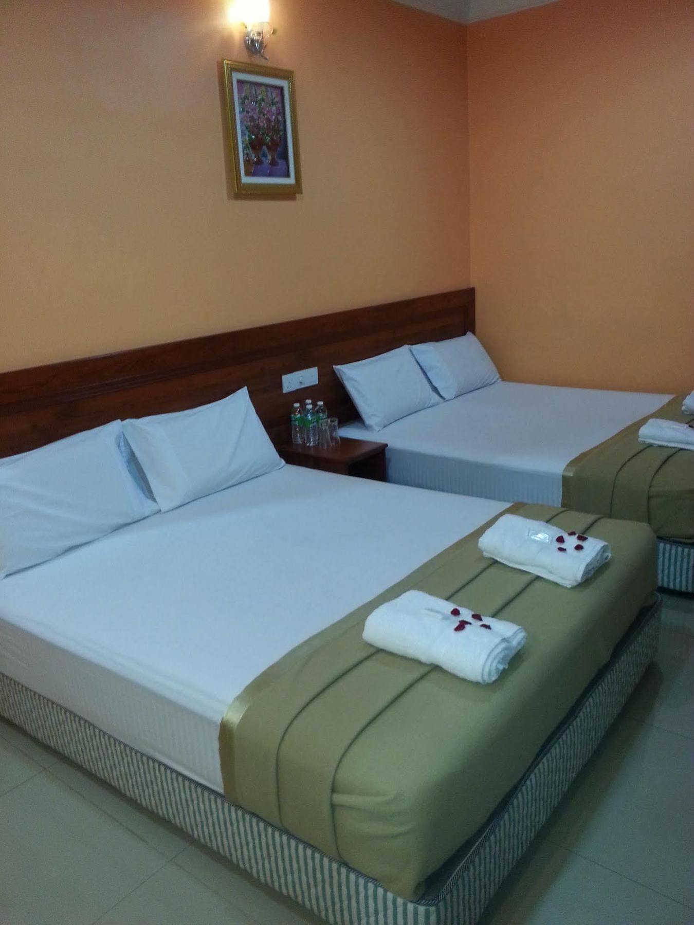 Bercam Times Inn Hotel Ipoh Exteriör bild